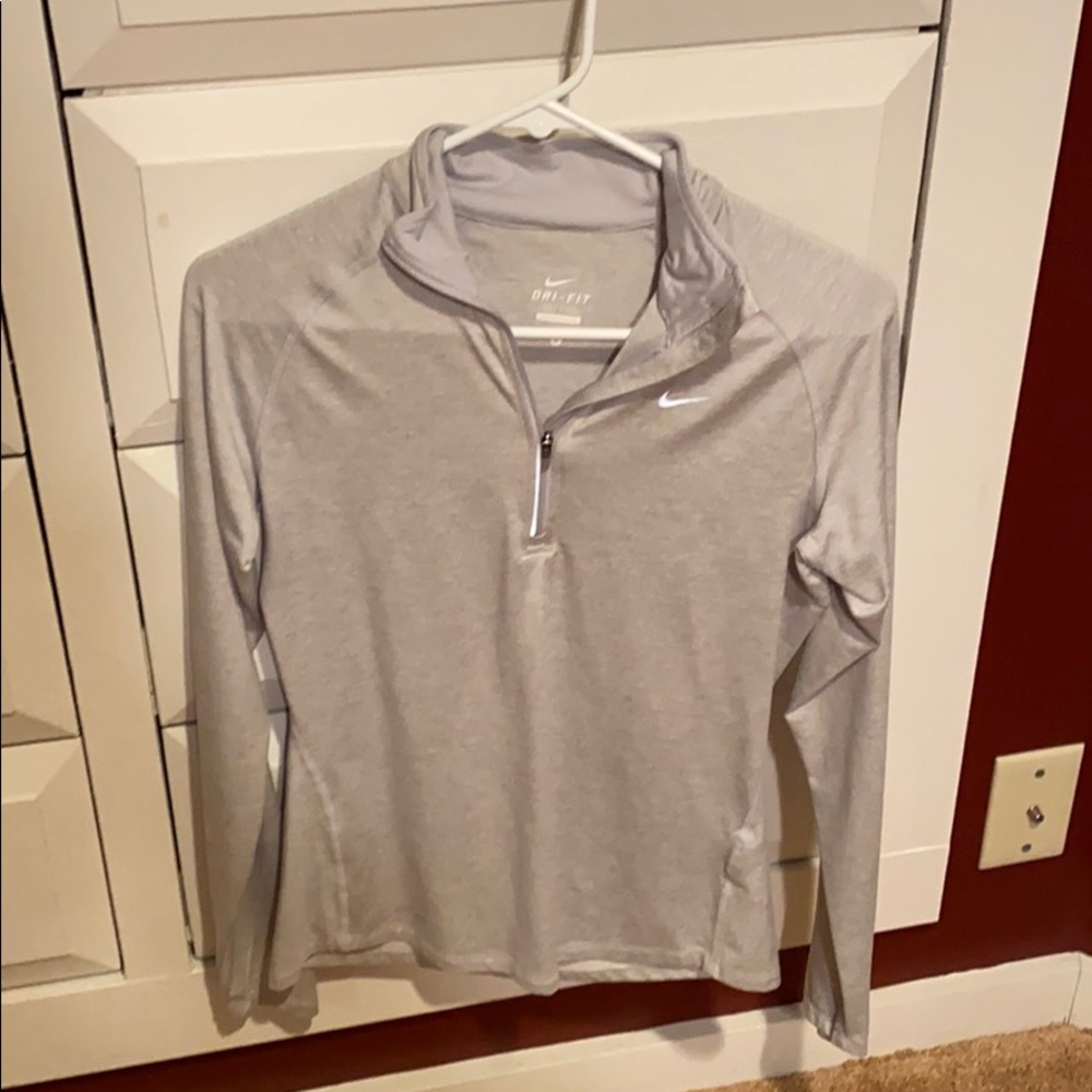 Nike Women’s Dry Fit Quarter Zip